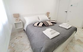Akita Suite